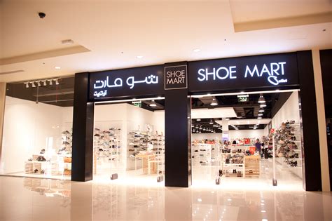 dubai mall shoe stores.